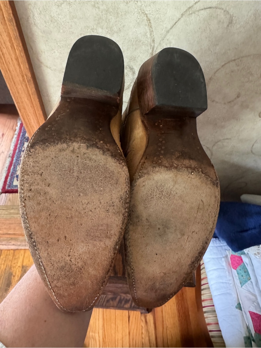 Rare Lucchese Tan and Black Leather Cowboy Boots - Picture 10 of 10
